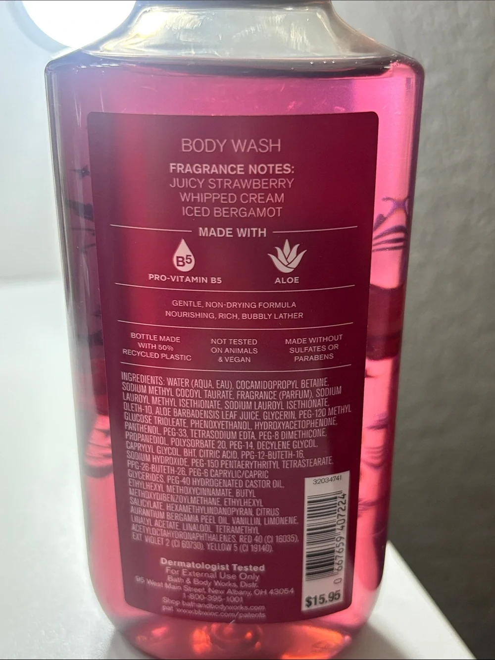 Bath & Body Works Strawberry Snowflakes Body Wash
